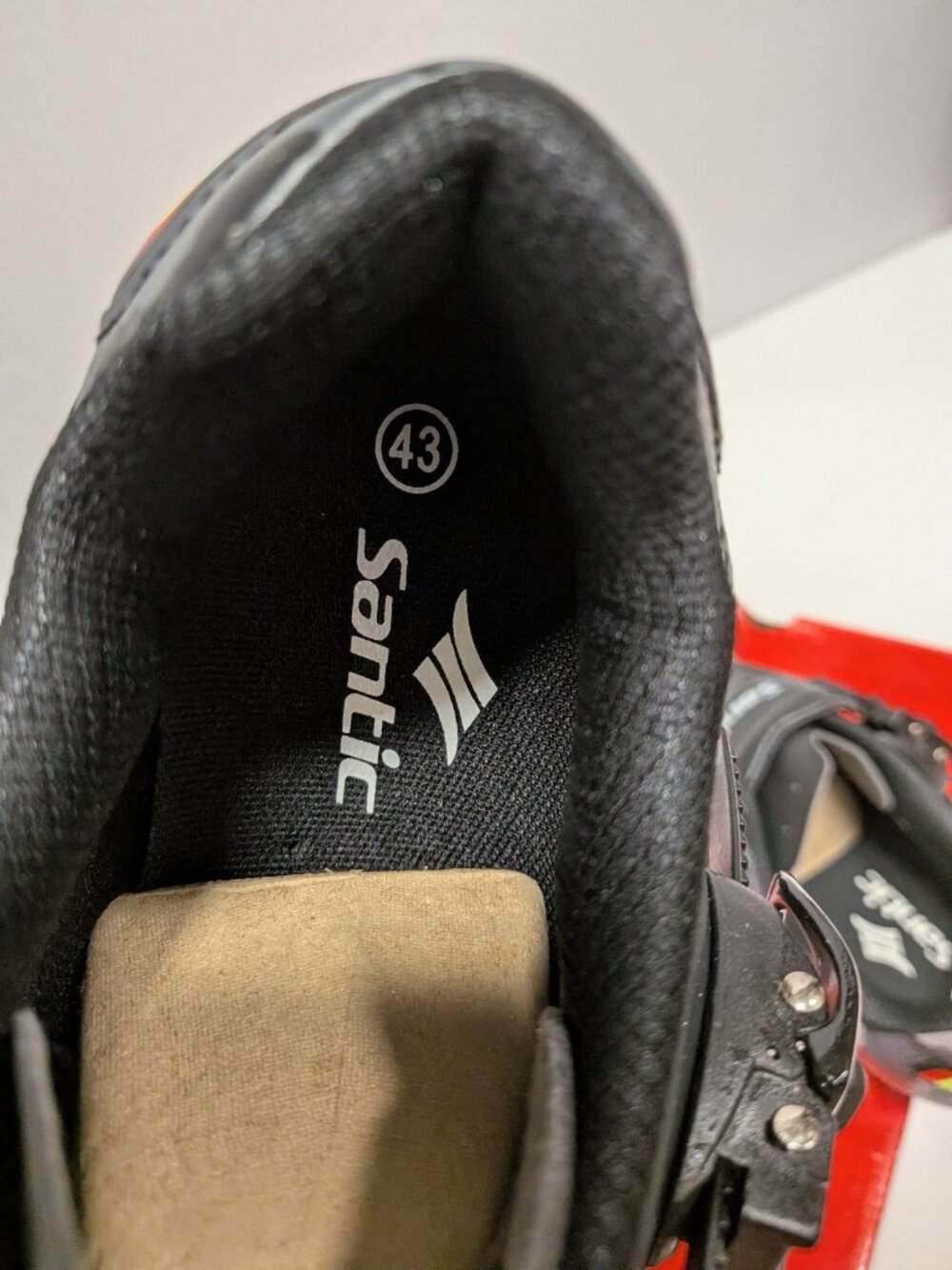 Santic Unisex Cycling Shoes Indoor Road Bike Shoes sz 43 - Picture 5 of 7